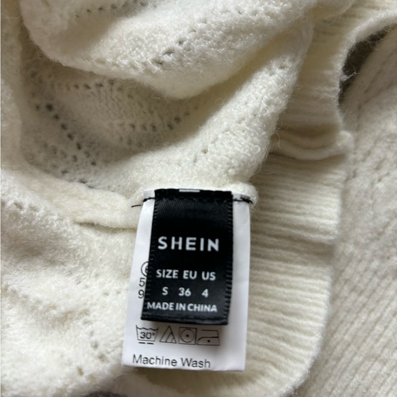 Sweater - Picture 3 of 4